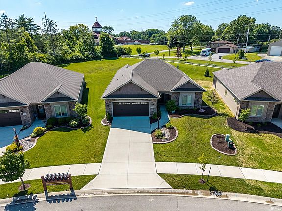 2nd image of 1276 Bunting Dr