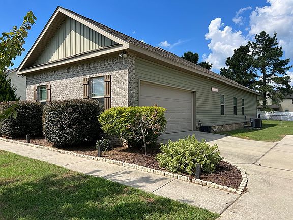 4th image of 151 Bradford Ln