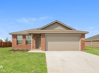 9733 NW 124th St, Yukon, OK 73099