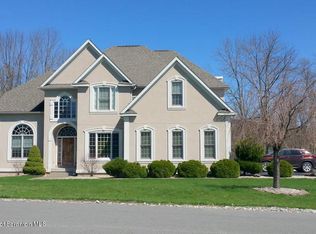 9 Andrew Dr #L, Scott Township, PA 18433
