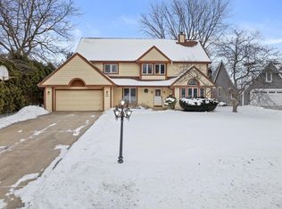 W164N11136 Kings Way, Germantown, WI 53022
