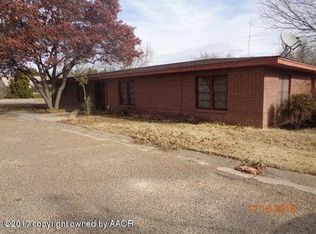 1824 Mary Ellen St, Pampa, TX 79065