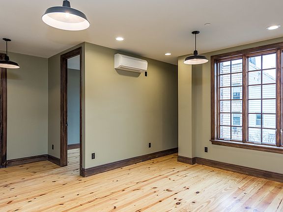 5th image of 45 Newel St #2L