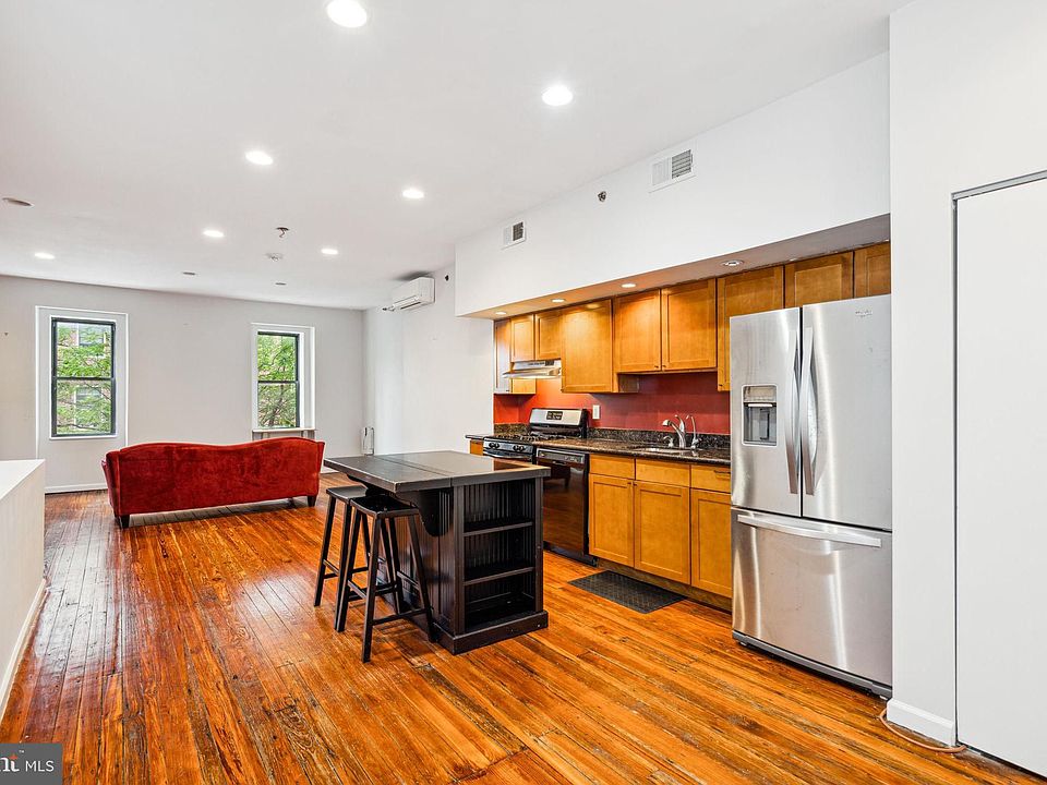 1st image of 2030 Frankford Ave