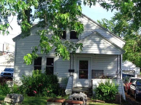 5 Seldon St, Schenectady, NY 12304