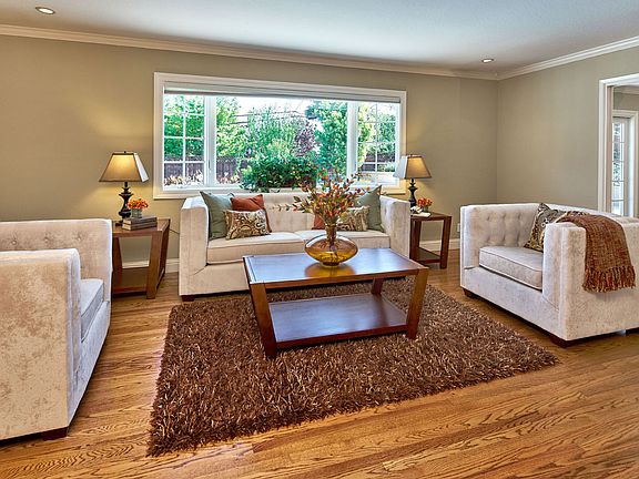 5th image of 6528 Little Falls Dr