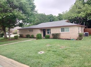 1232 Harris Ave, Hurst, TX 76053