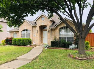 3201 Capstone Ln, Garland, TX 75043