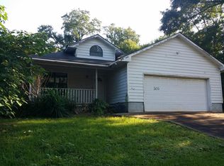 205 Hamilton Ave, Cuthbert, GA 39840