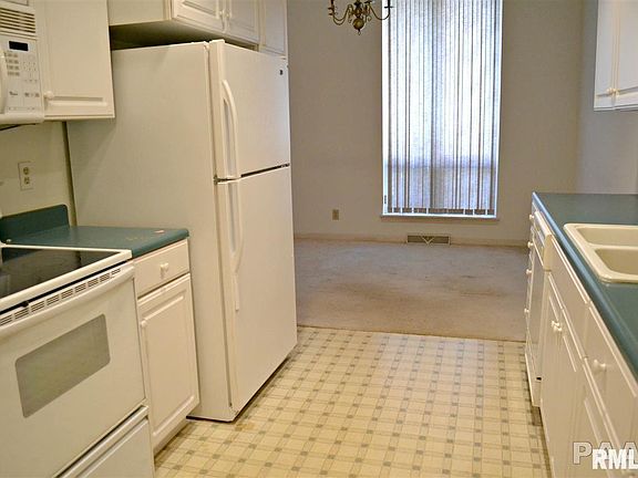 4th image of 7125 W Willow Bend Point