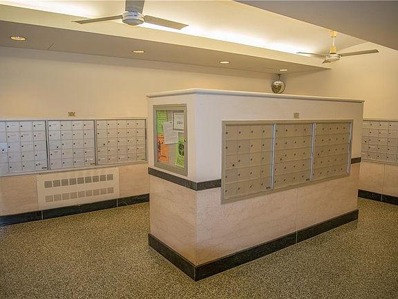 2nd image of 440 Neptune Ave #6L