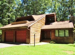 3651 Eaglebrook Rd, Christiansburg, VA 24073