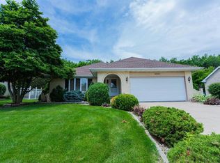 2930 Manchester Ln, Schererville, IN 46375