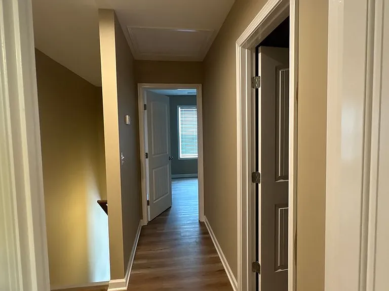 517 Weaver St #1 — Photo 16