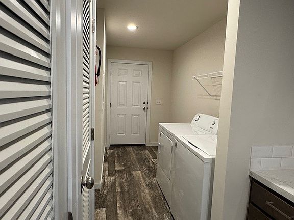 3rd image of 29362 Pine Dr #229