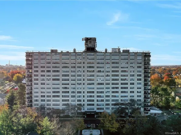 2625 Park Avenue #12T, Bridgeport, CT 06604