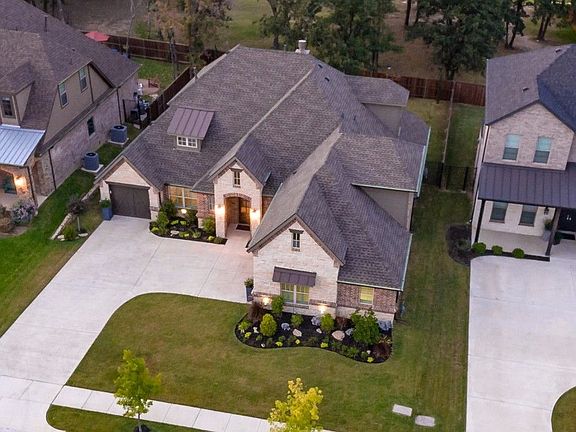 3rd image of 405 Boonesville Bnd