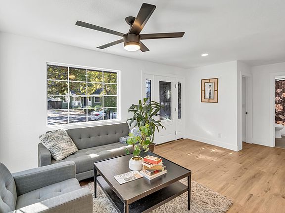 5th image of 2657 2nd Ave