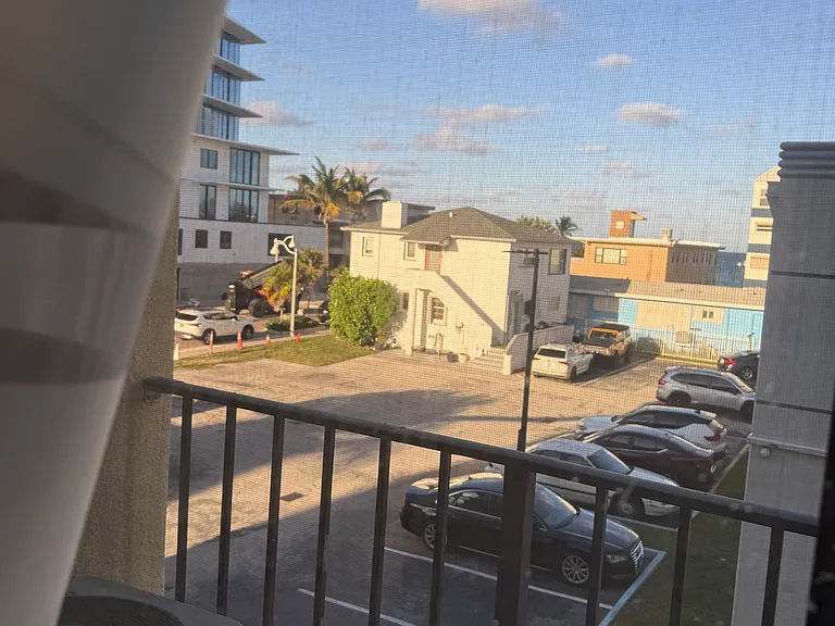 3215 N Ocean Dr #302 — Photo 6