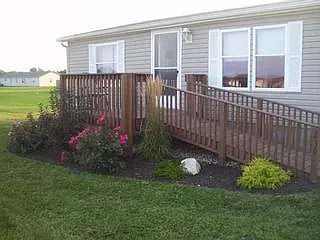 239 Mound Ln photo 1