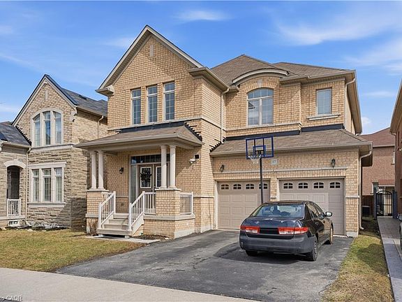 3rd image of 17 McCartney St
