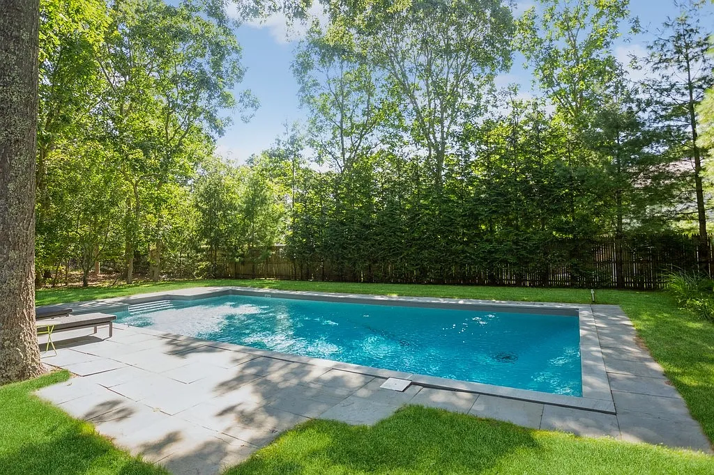 Wainscott Traditional, Pool & Privacy — Photo 4