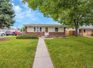 832 Geneva St, Aurora, CO 80010