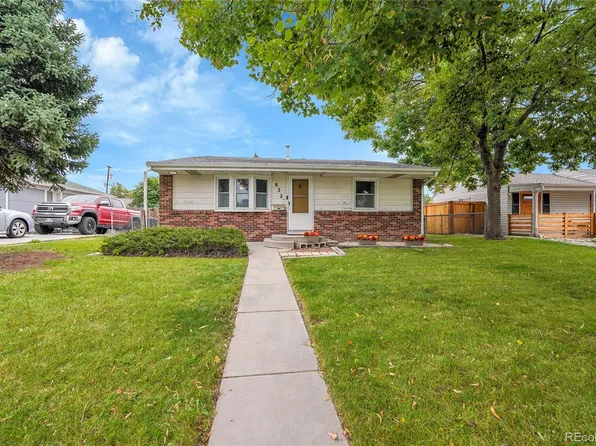 832 Geneva Street, Aurora, CO 80010