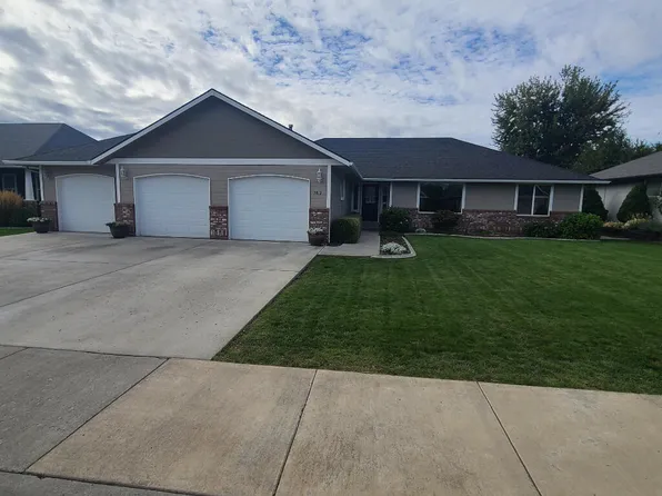 7812 W Mead Ave, Yakima, WA 98908
