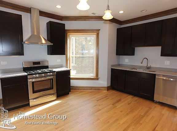 4th image of 1225 W Norwood St