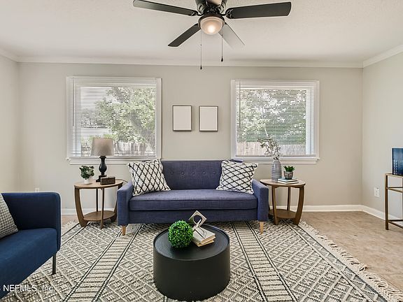5th image of 935 JORICK Court E