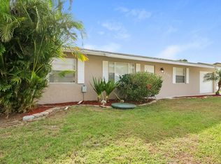2317 SE Leithgow St, Port Saint Lucie, FL 34952