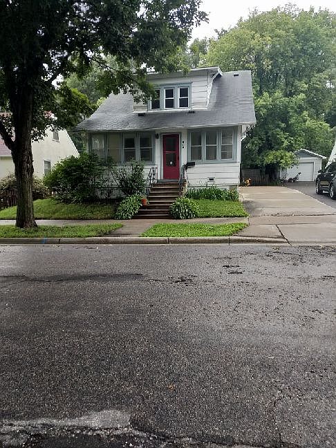 1st image of 210 Winona St W