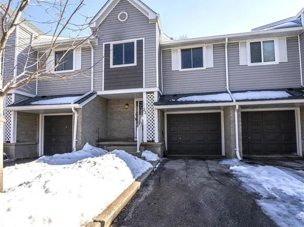 54 Green Valley Dr #23, Kitchener, ON N2P 2A1