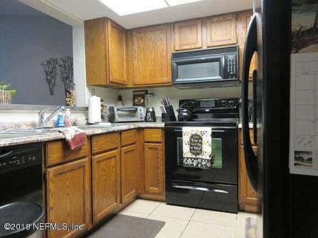 2nd image of 2416 Ironstone Dr E