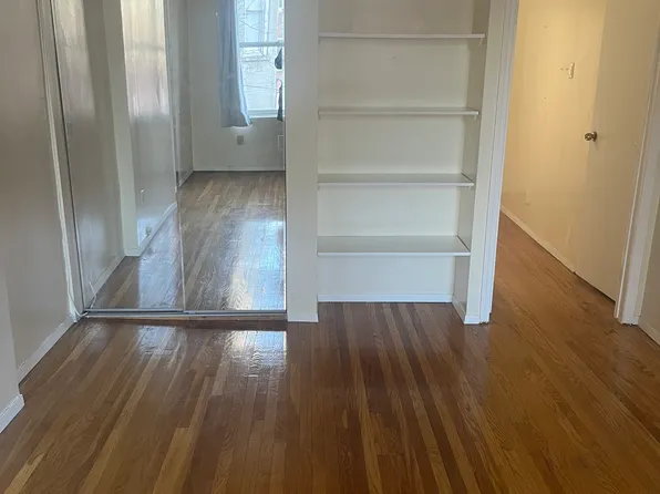 515 Rogers Avenue image 6 of 7