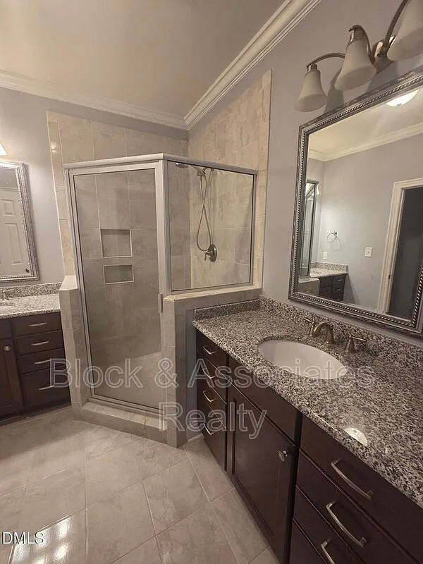 2 bed, 2.0 bath, 1200 sqft, $1,750 — Photo 4