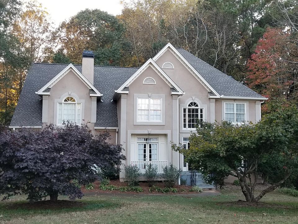 Front exterior view