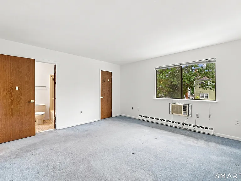 50 Alvord Ln #14 — Photo 11