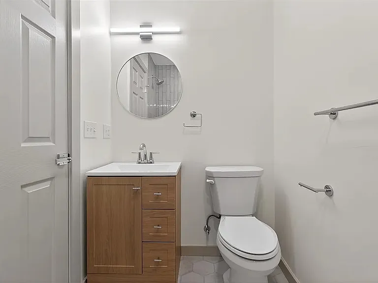 79 Fox St #2 — Photo 7