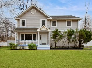428 Saw Mill River Rd, Millwood, NY 10546