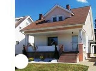 10816 Park Heights Ave, Garfield Heights, OH