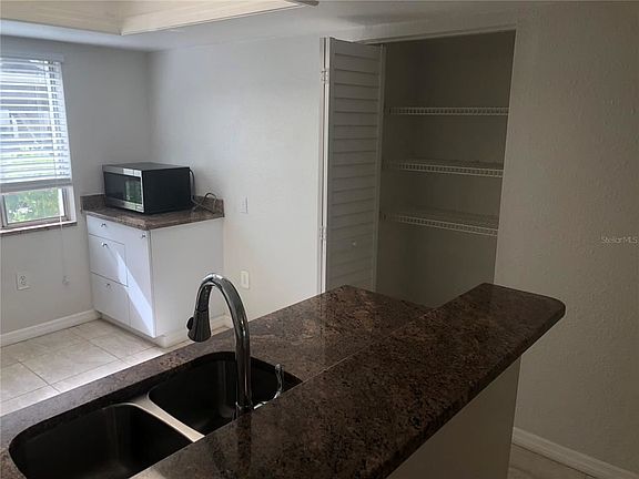 5th image of 209 Palmetto Ct #209