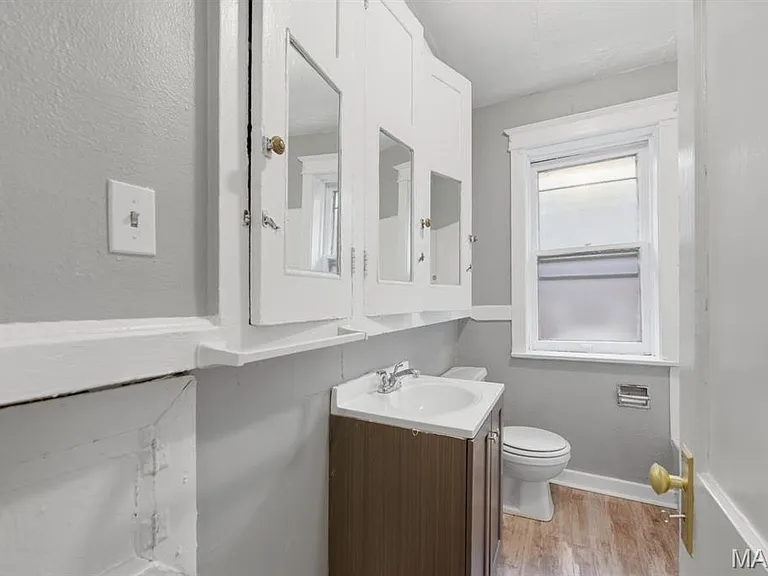 3332 Aubert Ave #A — Photo 17