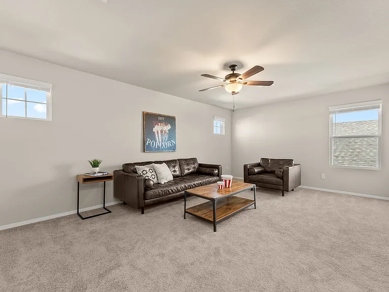 255 Appleberry Ln — Photo 16