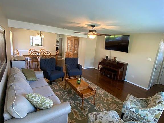 3rd image of 3104 Sequoia Ct