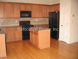 5th image of 1804 Dunrobin Dr SE
