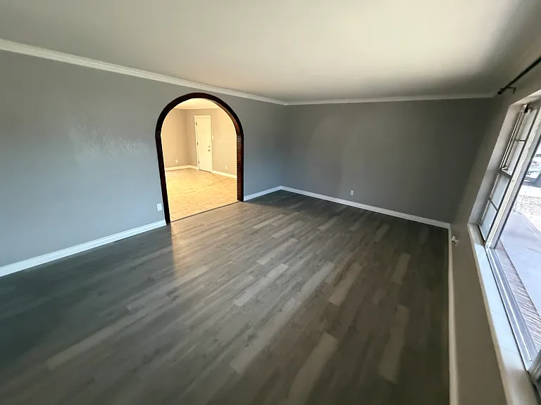 609 S Plains Park Dr — Photo 10