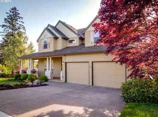 5585 Summit St, West Linn, OR 97068
