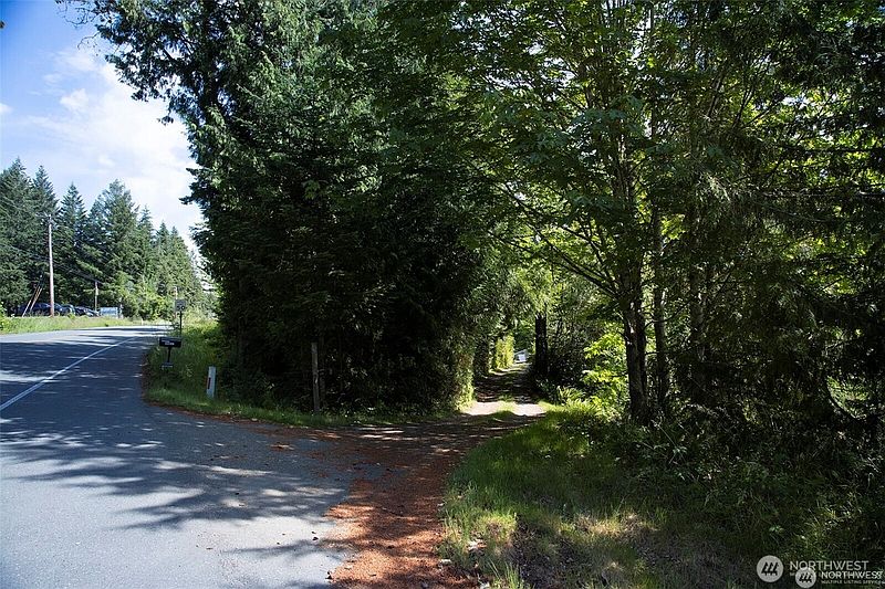 4th image of 0 Clear Creek Road NW